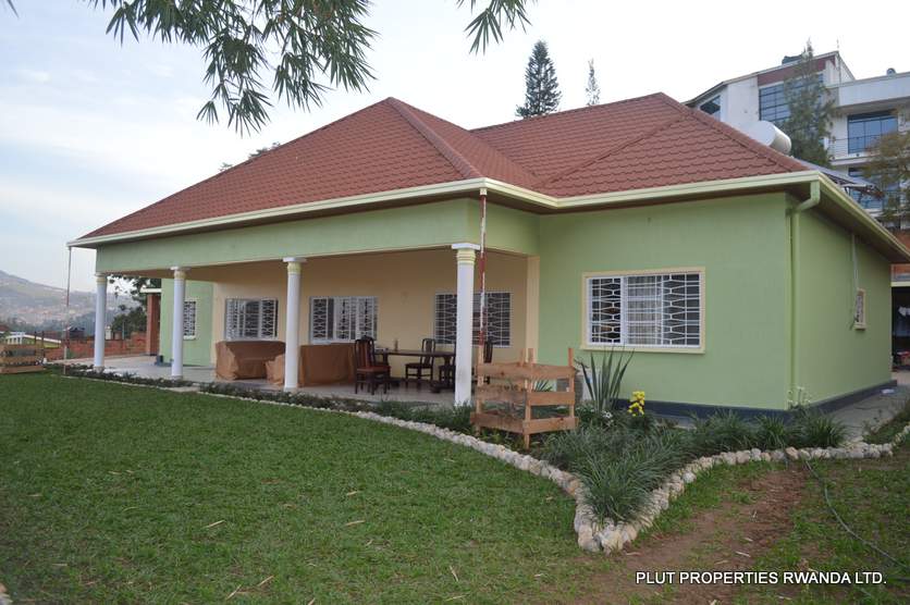 commercial house in kiyovu for rent