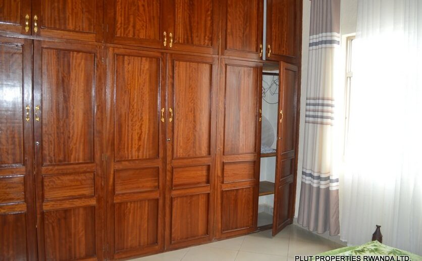 kagugu rent $1000 (11)