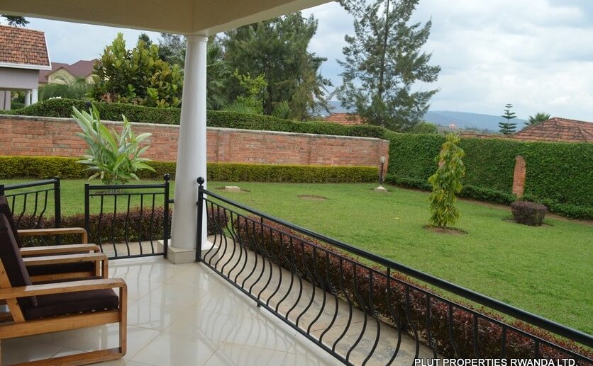 kagugu rent $1000 (14)
