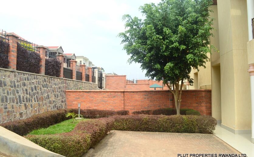 kagugu sale plut properties (2)