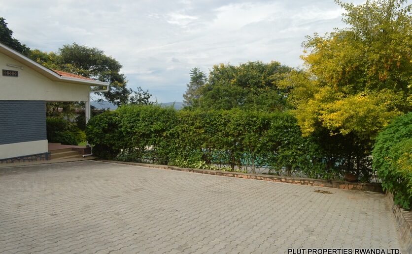 kiyovu rent pool (2)