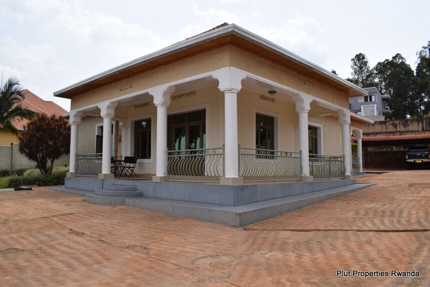 Quick sale house in Gisozi