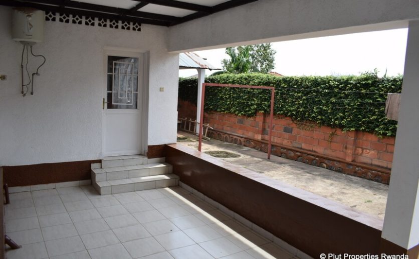 nyarutarama rent (8)
