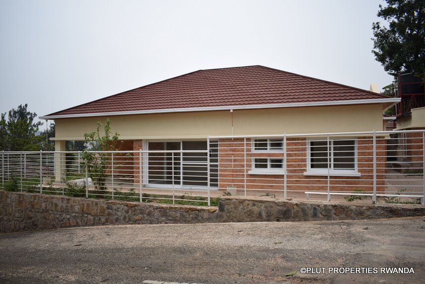 nyarutarama rent house (1)