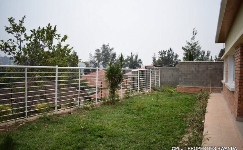 nyarutarama rent house (4)