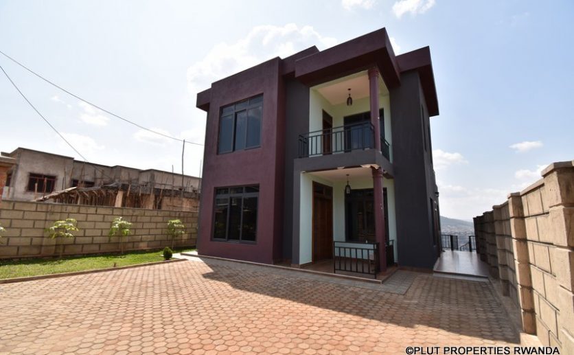 rebero house for sale plut properties (1)