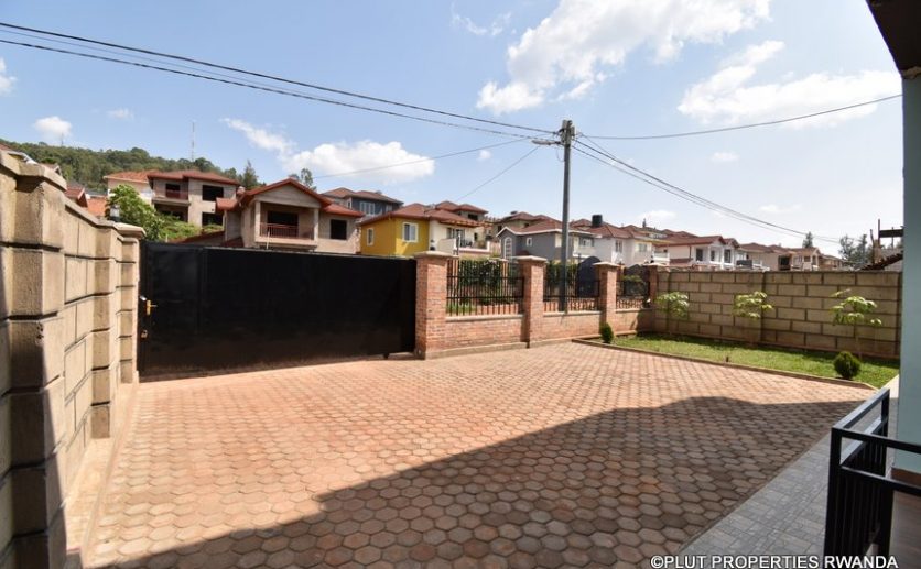 rebero house for sale plut properties (2)