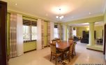 nyarutarama rental house plut properties (3)