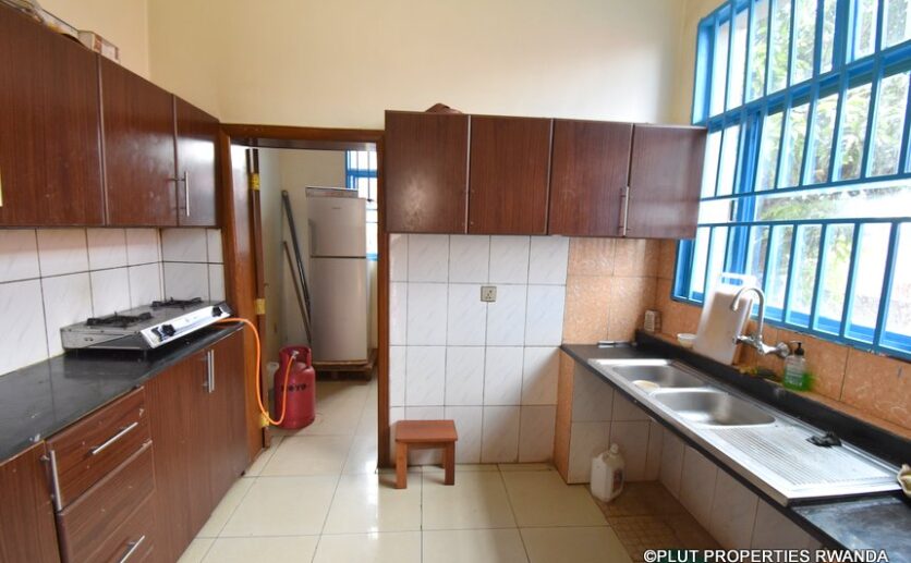 kimironko sale plut properties (14)