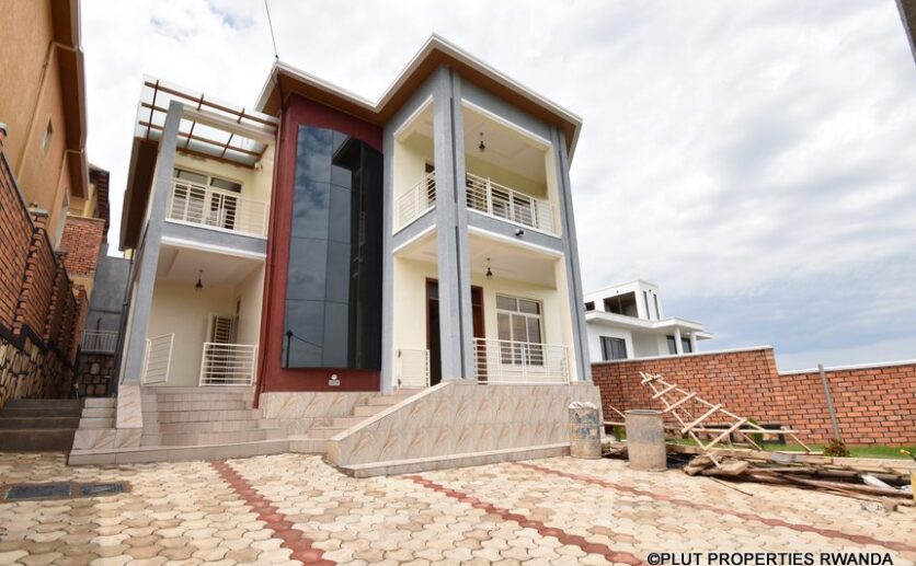 plut sale in kibagabaga house (1)