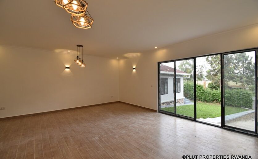 nyarutarama rent plut properties (4)