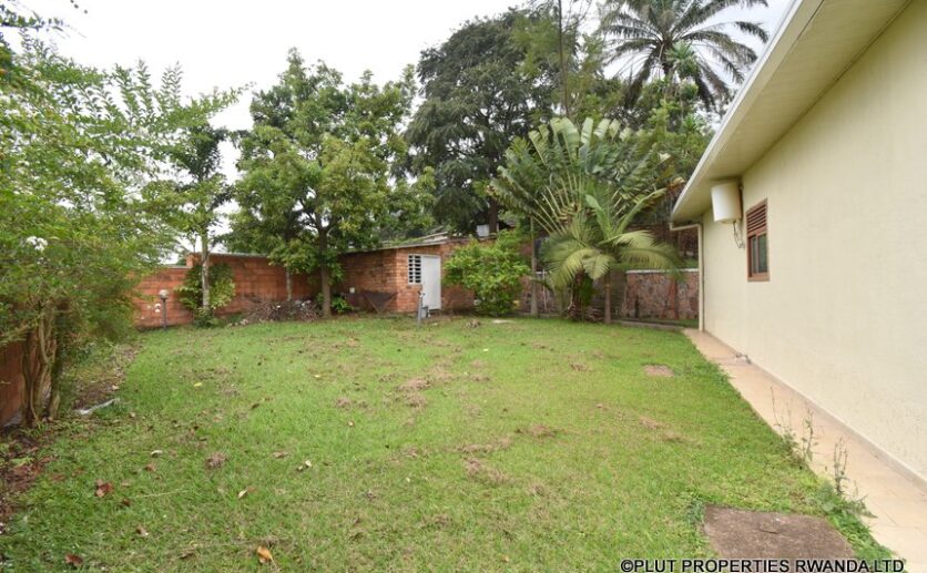 House for rent in Kiyovu (4)