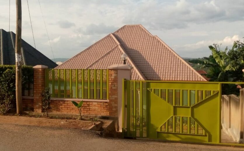 Beautiful houe for sale (15)