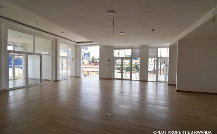 coworking space office plut properties (2)