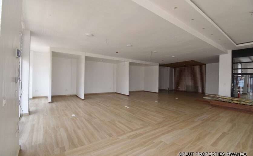coworking space office plut properties (7)