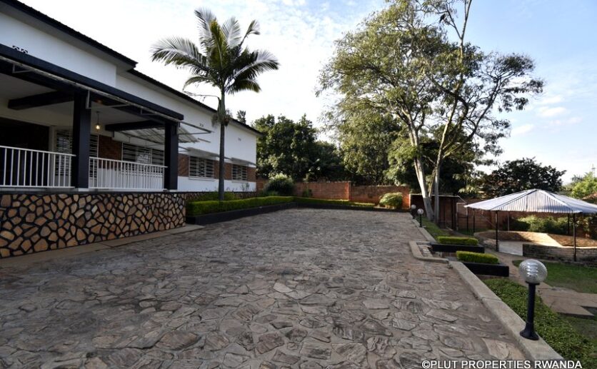 kiyovu rental plut properties house (1)