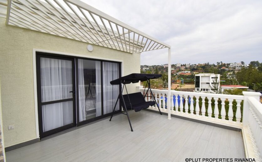 Nyarutarama house for sale (12)
