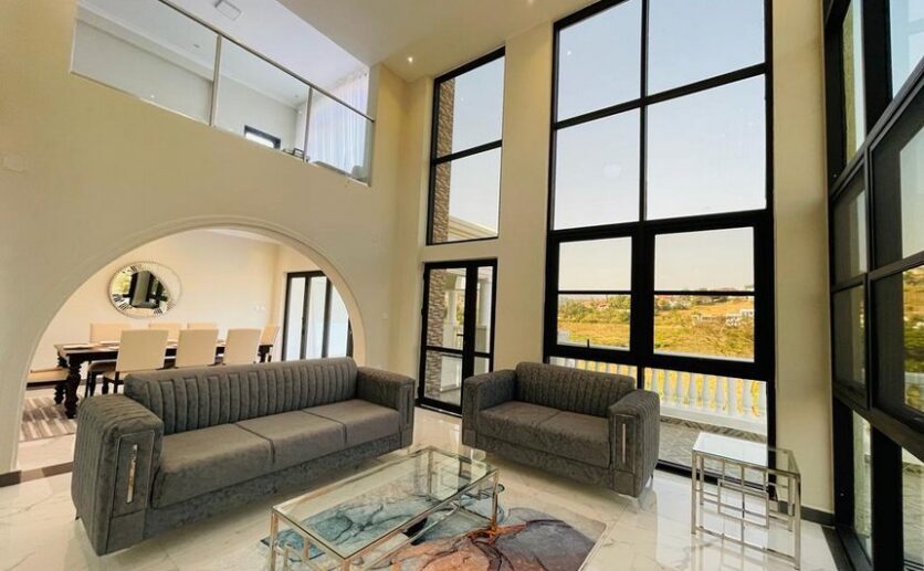 Nyarutarama house for sale (15)