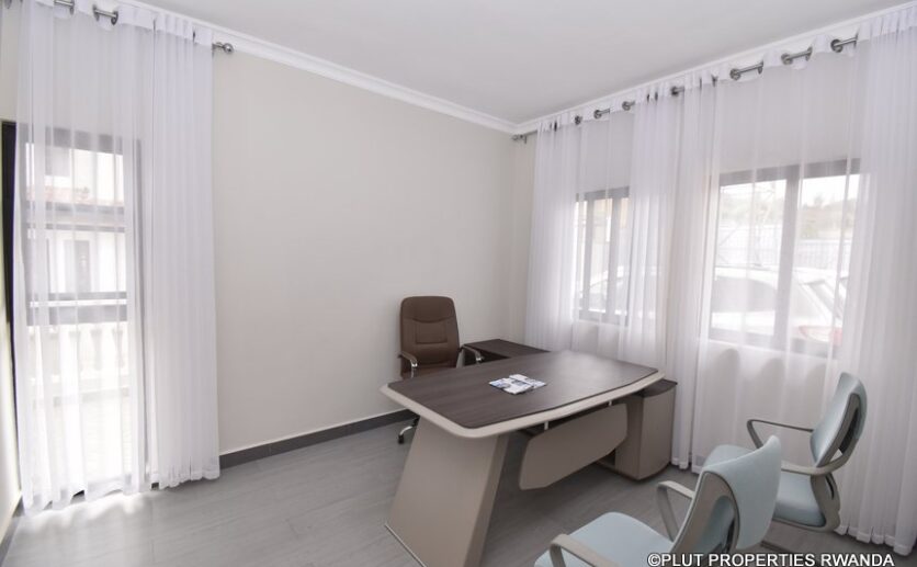Nyarutarama house for sale (5)
