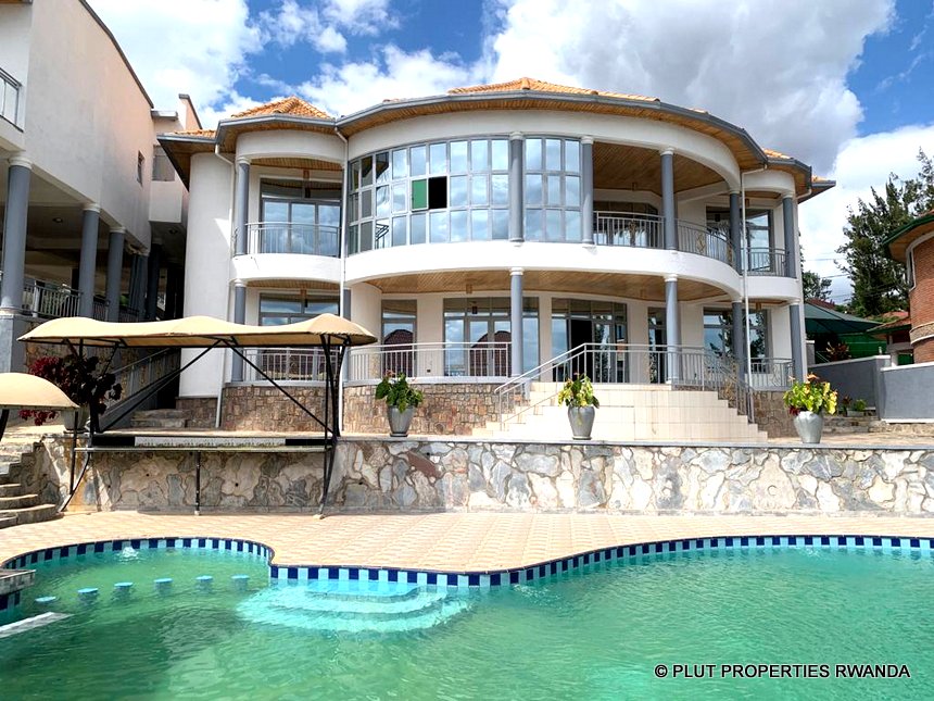Commercial property in Kibagabaga for rent