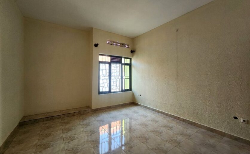 plut properties house for rent in zindiro (3)