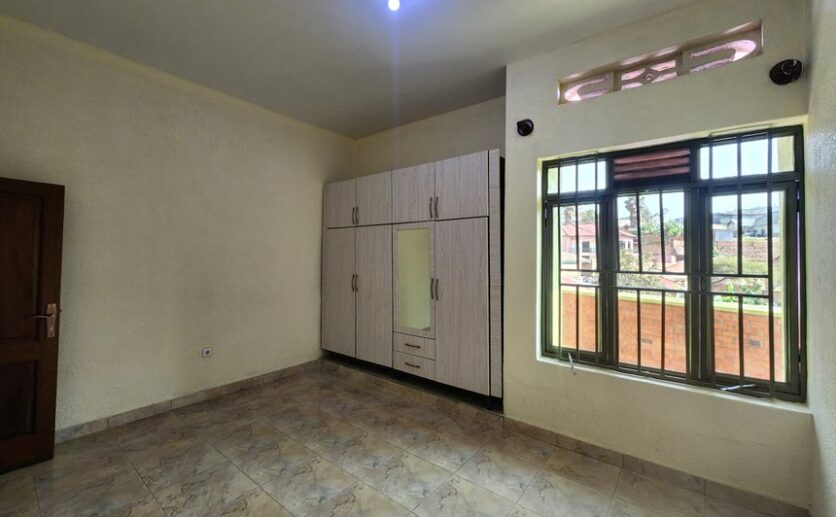 plut properties house for rent in zindiro (6)
