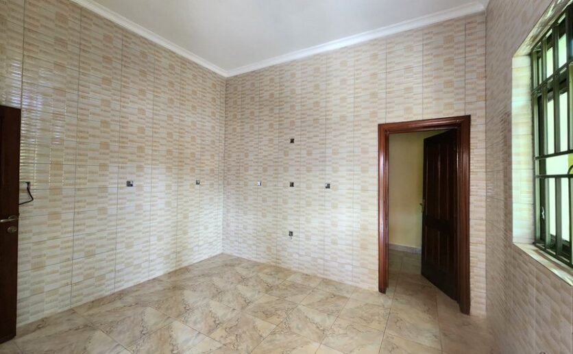 plut properties house for rent in zindiro (9)