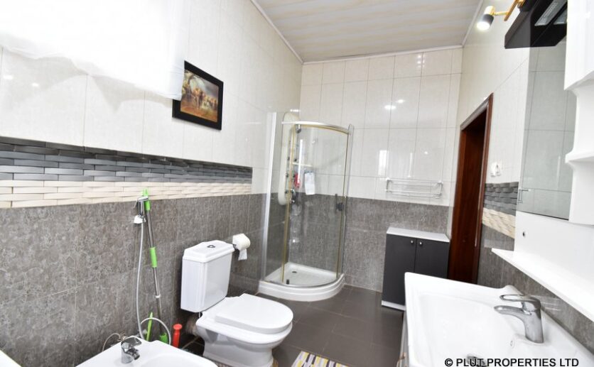 house for rent in kigali rebero plut properties (1)
