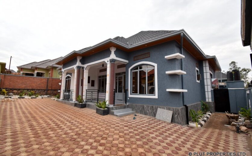 house for sale in Kanombe plut plut properties (1)