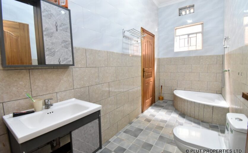 house for sale in Kanombe plut plut properties (8)