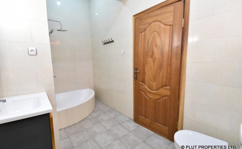 house for sale in kanombe plut properties (12)