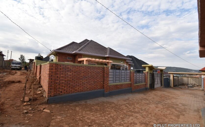 house for sale in kanombe plut properties (15)