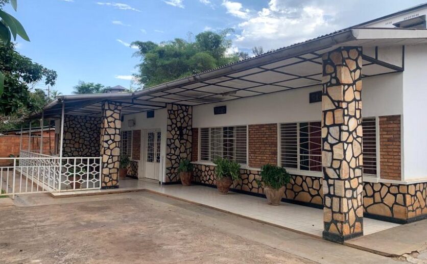 house for sale in kiyovu plut properties (7)