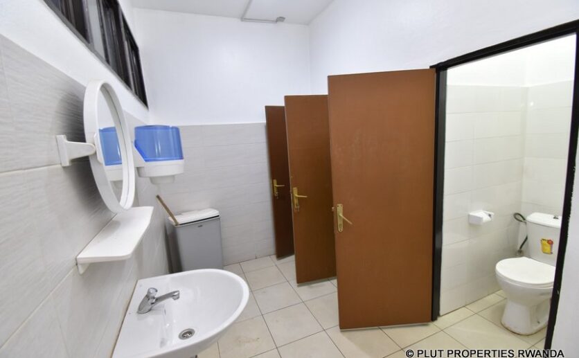 offices in gishushu for rent plut properties (3)