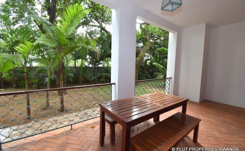 rugando apartment rent plut properties (8)