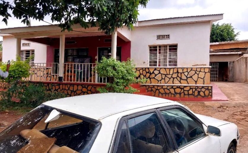 house for sale in gikondo plut properties (2)