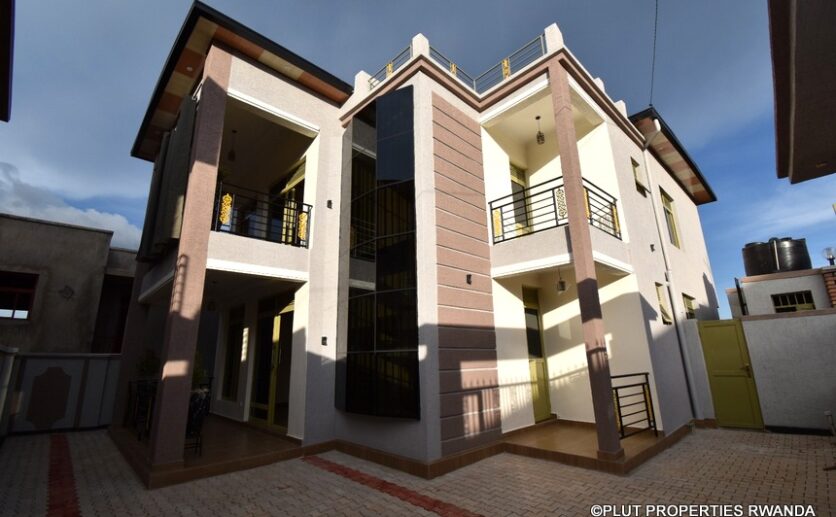 house for sale in kigali kibagabaga (1)