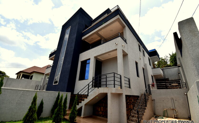 House for sale in kacyiru (1)-001
