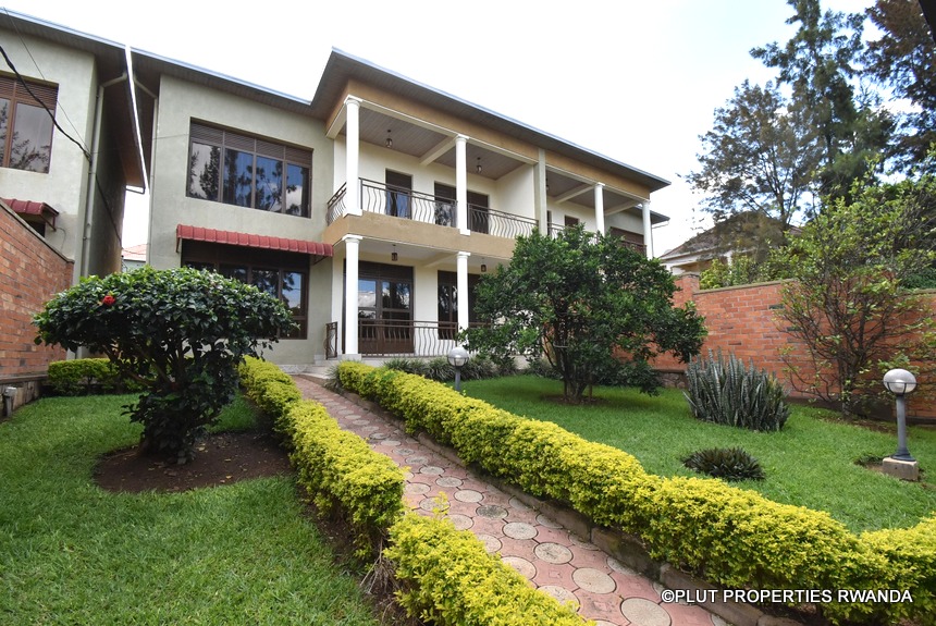 Unfurnished house rent in Kibagabaga.