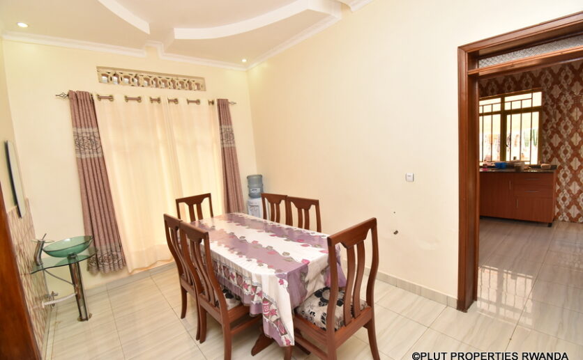 affordable house in Kanombe (14)