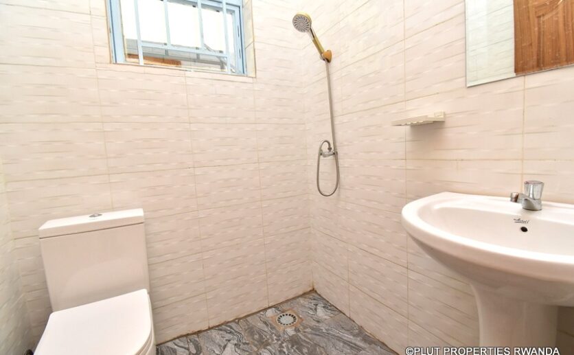 beautiful house in kanombe (10)