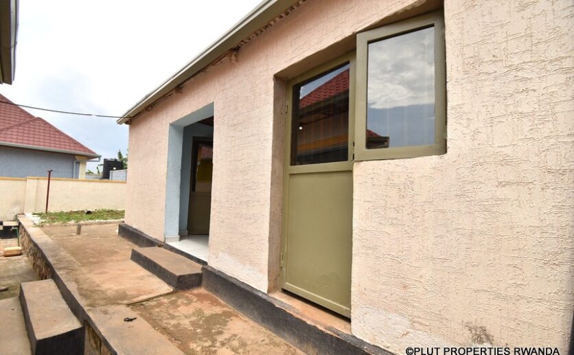 cozy house in kanombe (3)