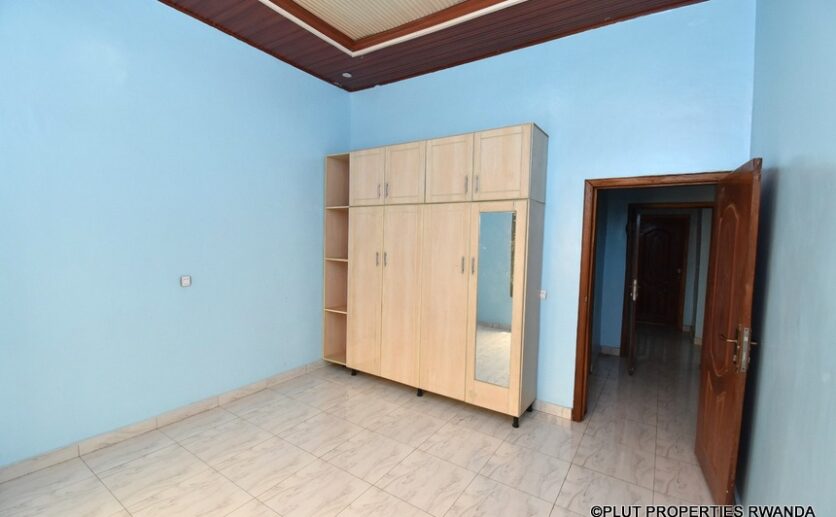 cozy house in kanombe (6)