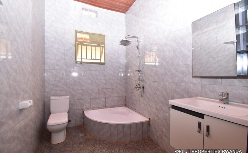 cozy house in kanombe (7)