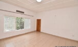 unfurnished house for rent in kiyovu (7)