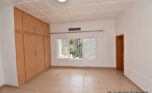 unfurnished house for rent in kiyovu (8)