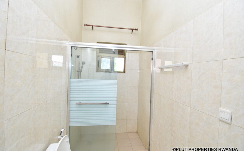House for rent in Gacuriro (12)