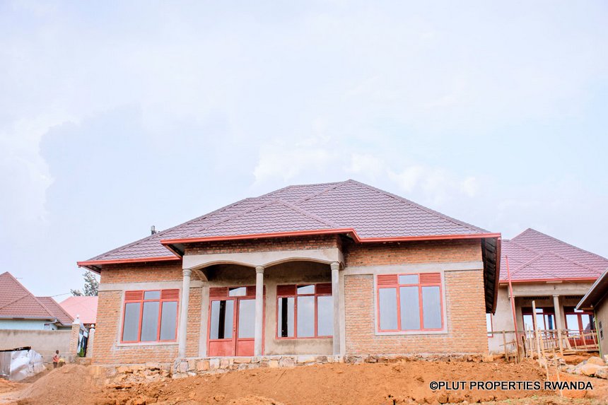 House for sale in Busanza.