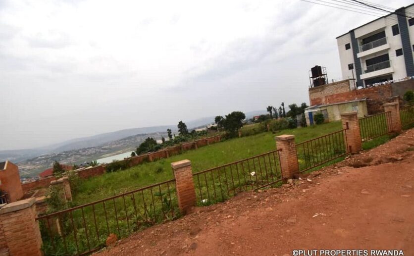buy land in Gisozi (1)