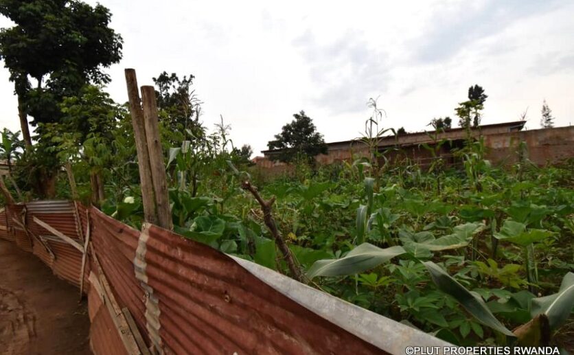 buy land in Gisozi (2)
